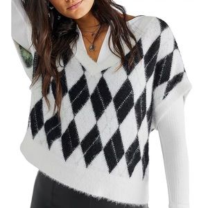 Free People Black and White Arygle Vest Size M Sold Out